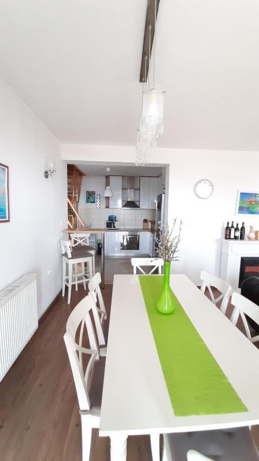 Apartman Ana & Marta Senj  Exteriör bild