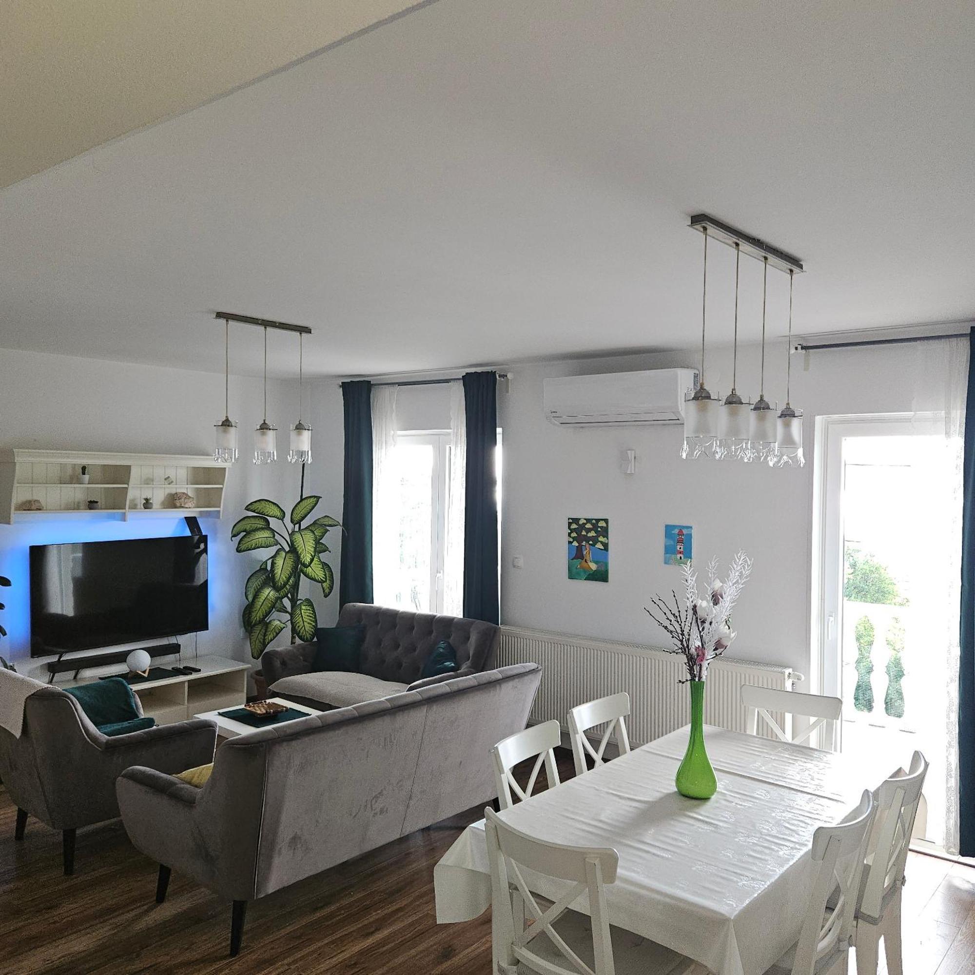 Apartman Ana & Marta Senj  Rum bild