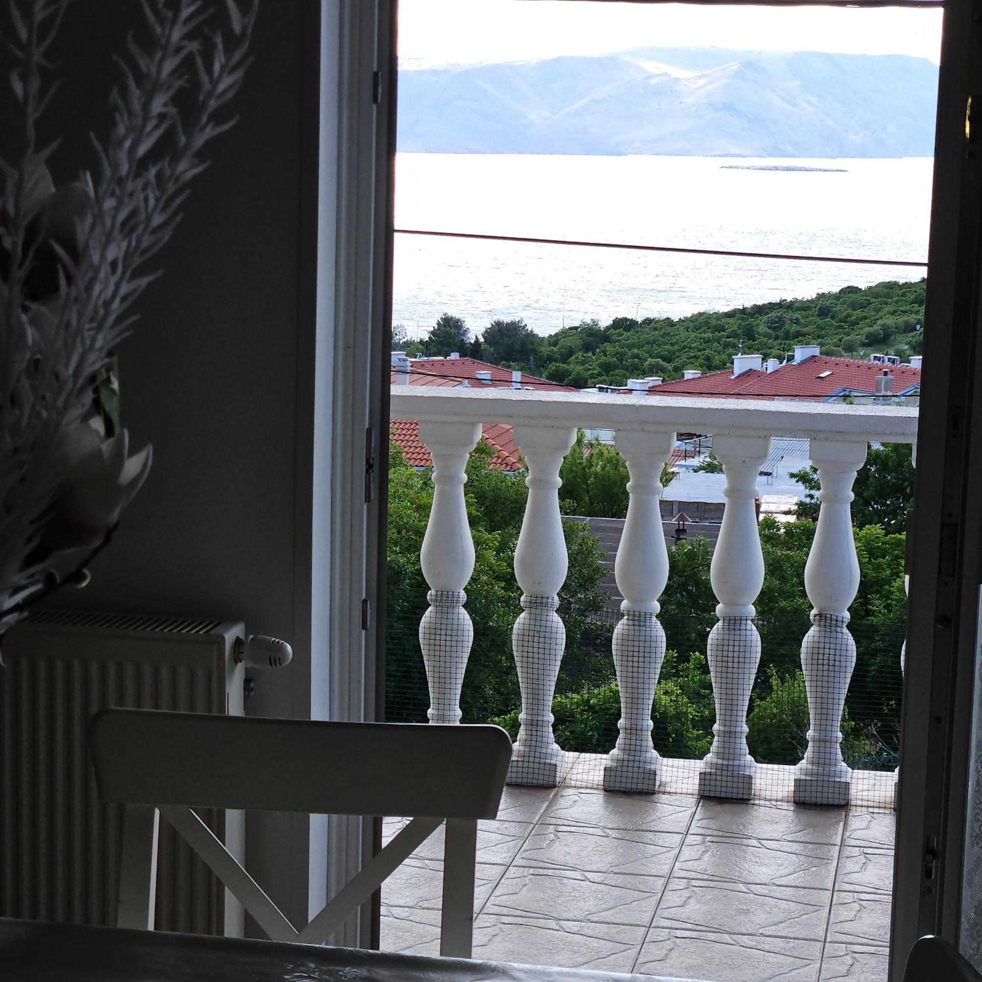 Apartman Ana & Marta Senj  Rum bild